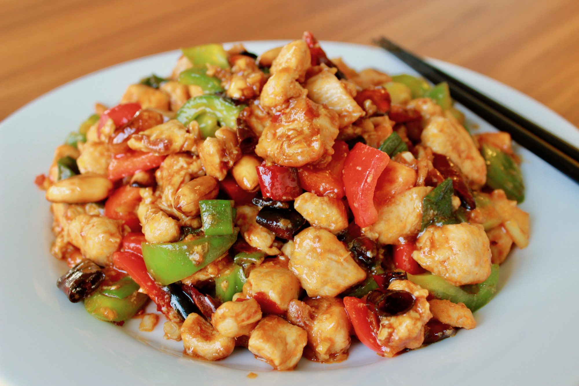 gong-bao-chicken-2000x1333
